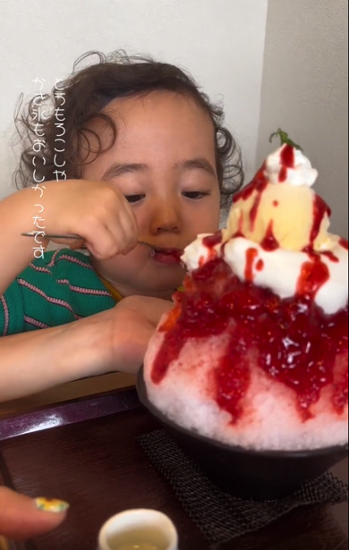 じいじとばあばと過ごす2歳の男の子の夏休み