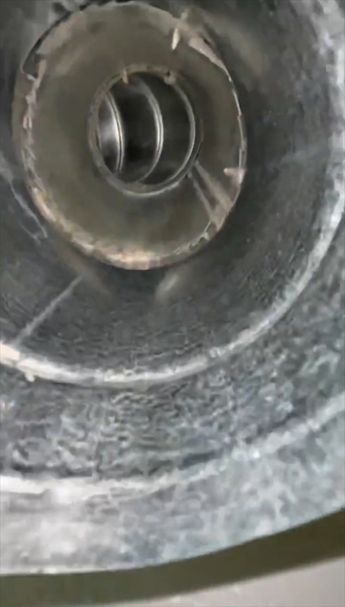 掃除　ダクト掃除　海外