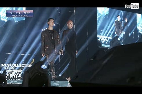 TGCでの土屋アンナと長男