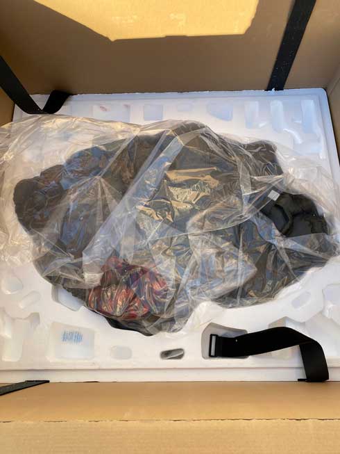 ハルクバスター フィギュア 巨大 1/4 届いた時 衝撃 包装