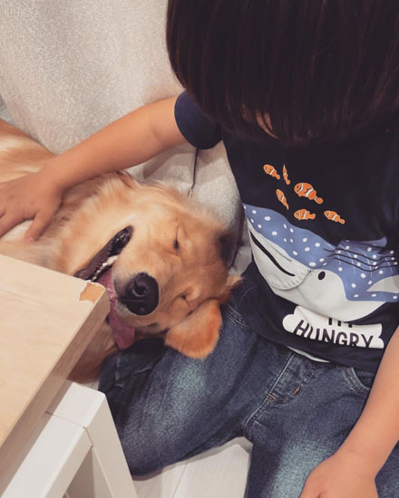 表情がくずれるアムちゃん