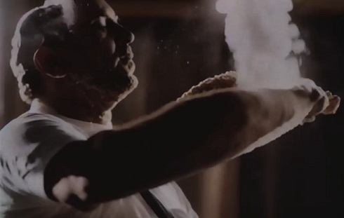 AIが作ったピザのCM03