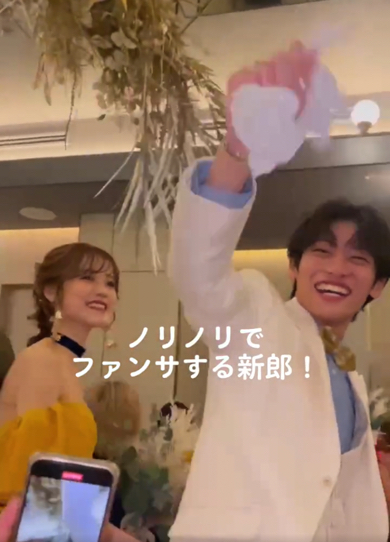 アイドルになりたかった新郎の夢を結婚式で叶えたサプライズ動画