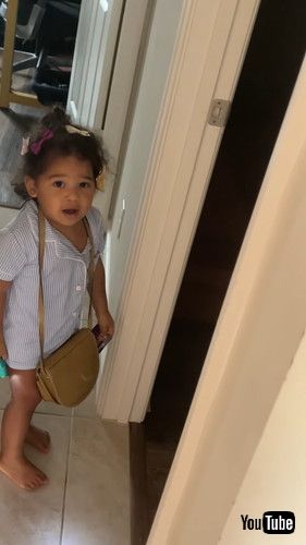 「Daughter Is A Lockpick || ViralHog」