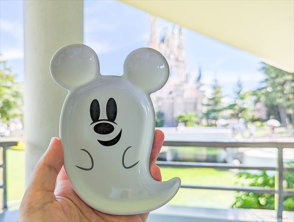 ディズニー・ハロウィーン トゥモローランドテラス