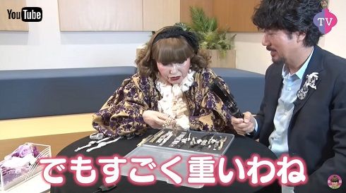 腕時計コレクションを披露した黒柳徹子
