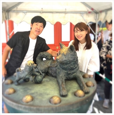 第2子を授かった東貴博と安めぐみの安産祈願ショット