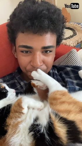 「Her Secrets Will Stay Secret || ViralHog」