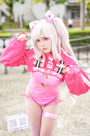 兎丼どんの「勝利の女神：NIKKE」アリス