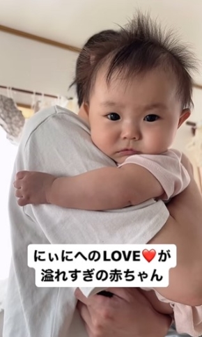 にいにへの愛があふれすぎの赤ちゃん