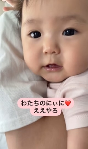 ご機嫌な赤ちゃん