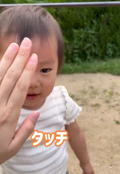 2歳の女の子が見せた身体能力がすごい