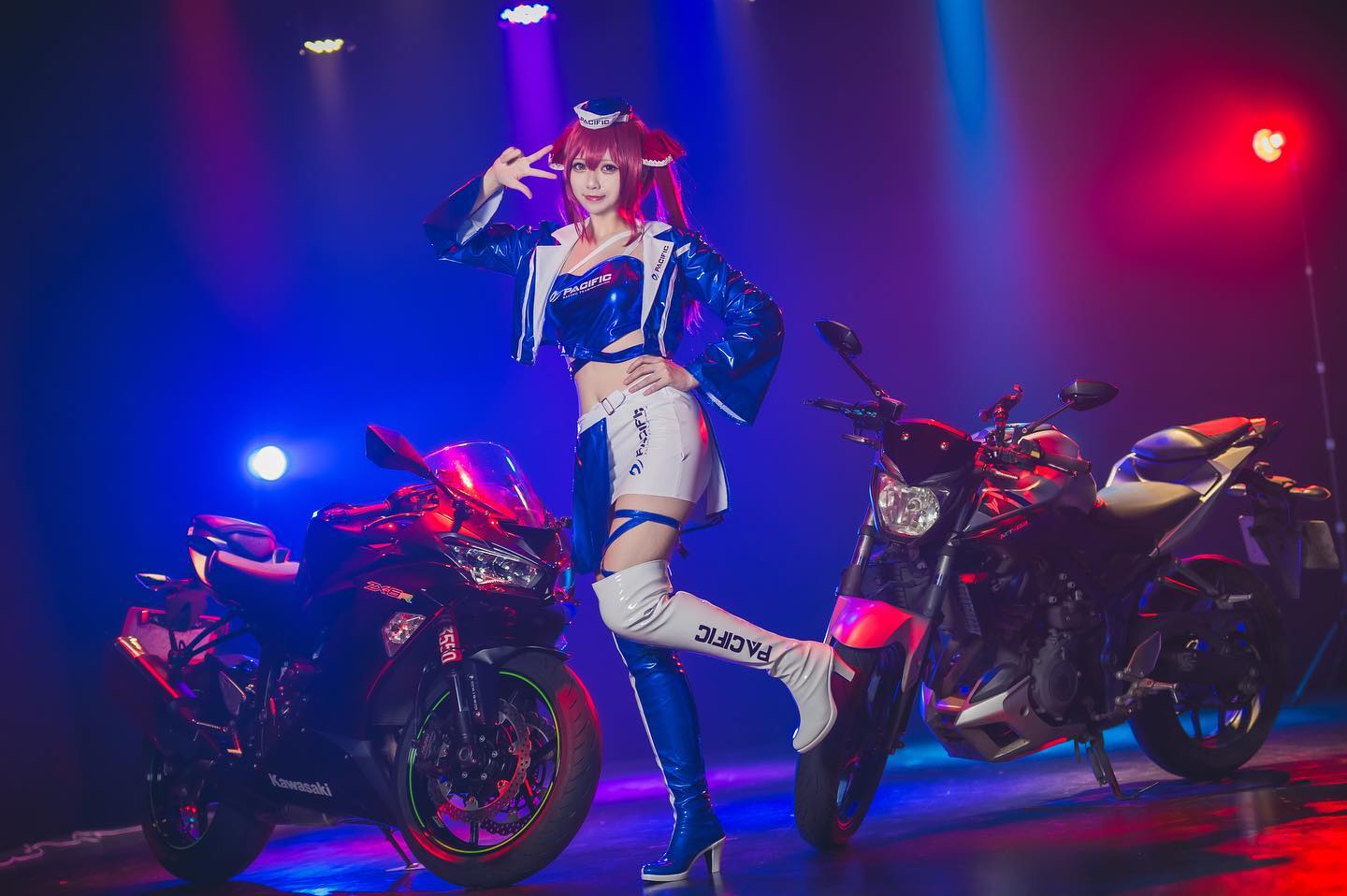 ホロライブ レースクイーン衣装 パシフィック×ホロライブ