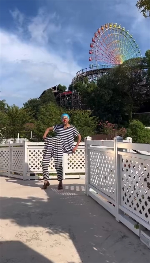 コスプレ　ワンピース　バギー　手品