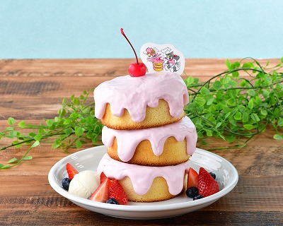 「時には仲良し！いちごクリームのご機嫌なケーキ」