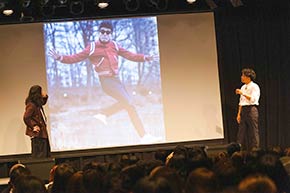 ピース綾部、6年ぶり凱旋ライブ