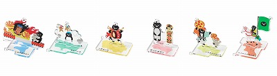 地図のように並べられるアクリルスタンドキーホルダー