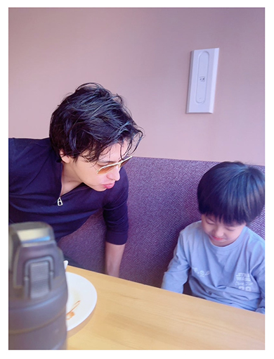 ブログを書く景寅