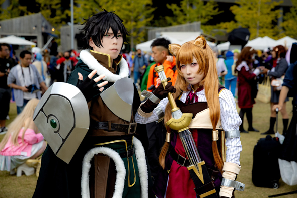 黒槍の「盾の勇者の成り上がり」岩谷尚文