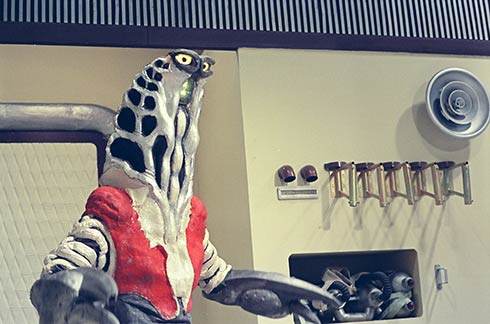 マックス号応答せよ