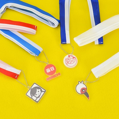 付属のアクリルチャーム