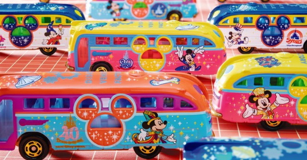 ディズニートミカ　ディズニーランド　11台セット Amazon | 東京 ディズニー ランド Celebrate! Tokyo Disneyland