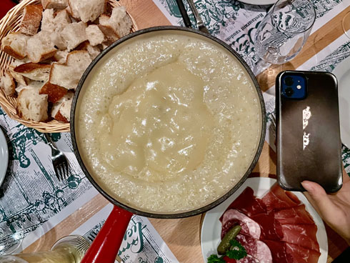 チーズフォンデュ