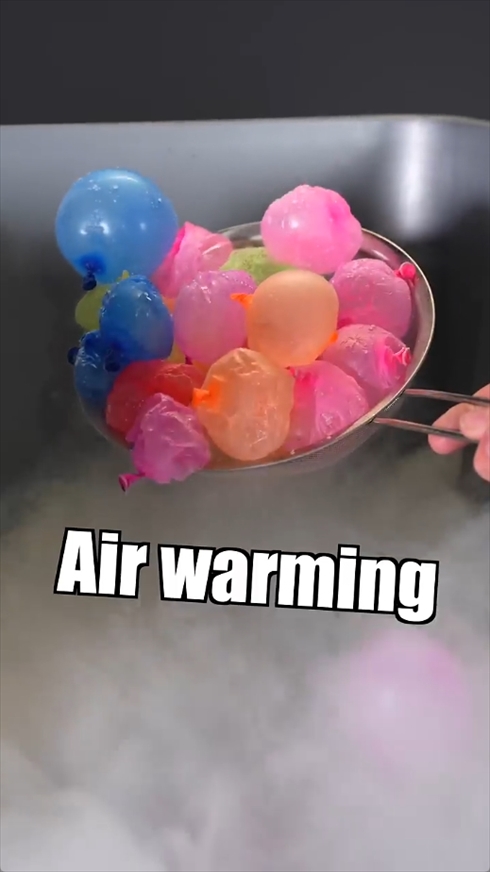 実験　シャルルの法則　風船　液体窒素