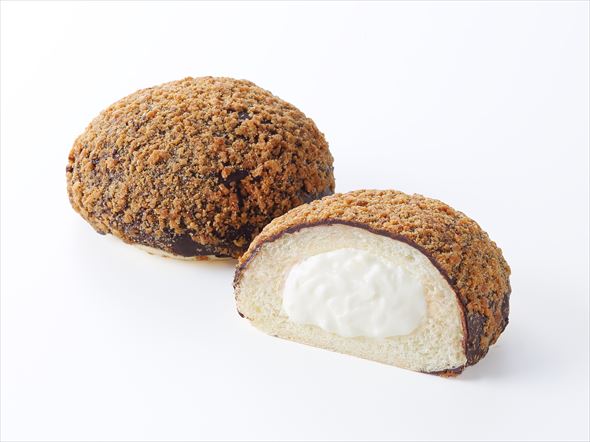 ブラックモンブラン生クリームパン