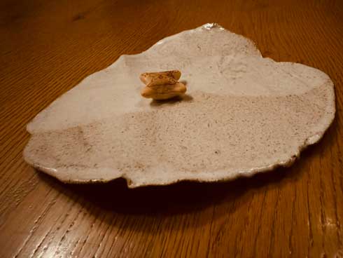 4歳児 こねたもの 陶芸家 おじいちゃん 焼いてくれた 皿 共同制作 粘土 焼きもの