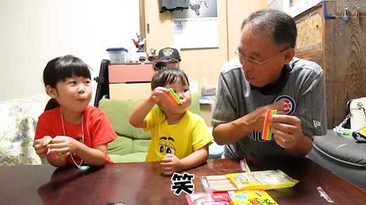 英語 ペラペラ 喋れる 孫 じぃじ 再会 おじいちゃん 家族 帰国