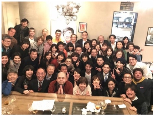 「3年B組金八先生」武田鉄矢の誕生日会に集結した卒業生たち