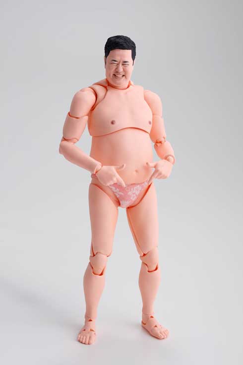 とにかく明るい安村 フィギュア TONIKAKU とにかく明るい安村”が可動フィギュア化!? 「これは予想外」「何