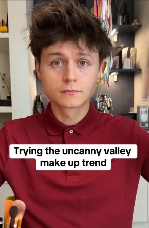 不気味の谷メイク01