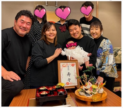 佐々木健之介、凛夫婦の第1子女児・寿々ちゃんのお食い初め