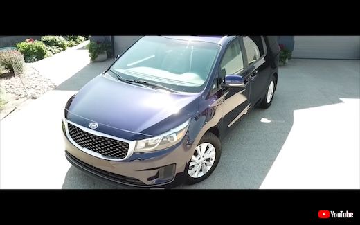 KIA 自動車 セドナ カーニバル 洗車 掃除