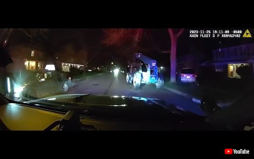 フォークリフト 重機 盗難 事件 暴走 12歳の少年