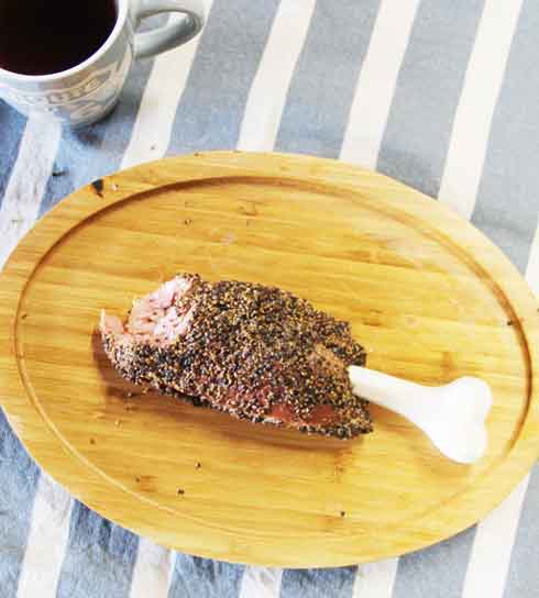 燕三条 マンガ肉 骨ピック 再現 アルミ合金 新潟県燕市 食器 骨 刺すだけ