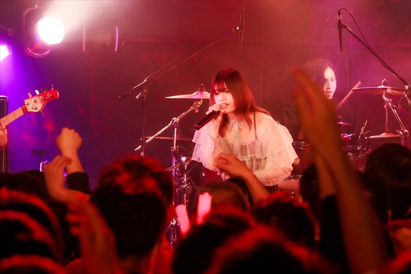 「逢瀬アキラpresents【RED NIGHT FES】」ニノミヤユイ