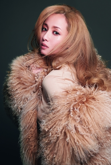 沢尻エリカ表紙