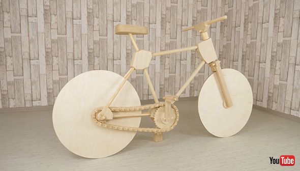 完成した木製自転車