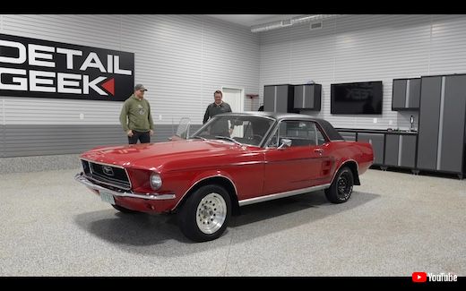 洗車 クルマ フォード マスタング ヴィンテージカー