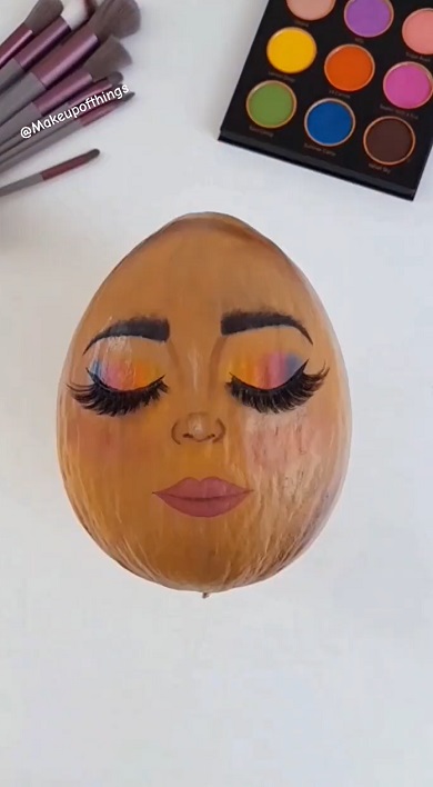 果物にメイク03