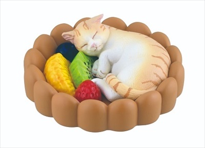 フェリシモスイーツにゃんこクッションフィギュア〈フルーツタルト〉茶白