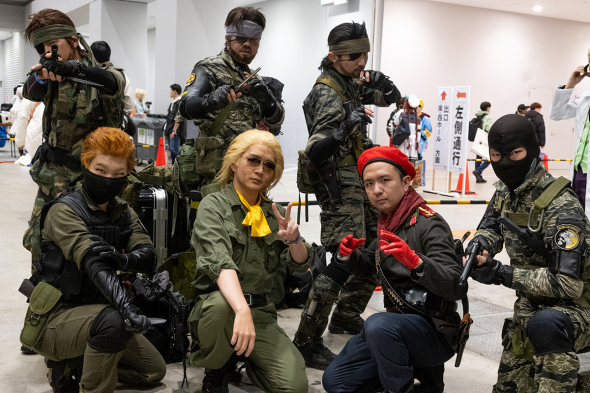 スネーク亭士郎の「メタルギア」スネーク併せ