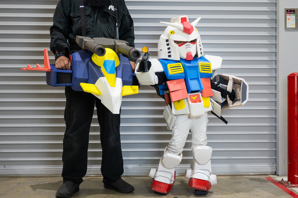 白飯生活のガンダムとGファイター