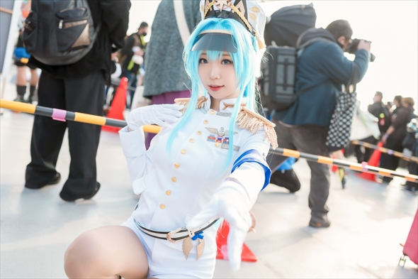 Hattie（ヘティー）の「勝利の女神：NIKKE」ヘルム