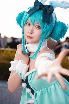 乃街まのの初音ミク バニー衣装