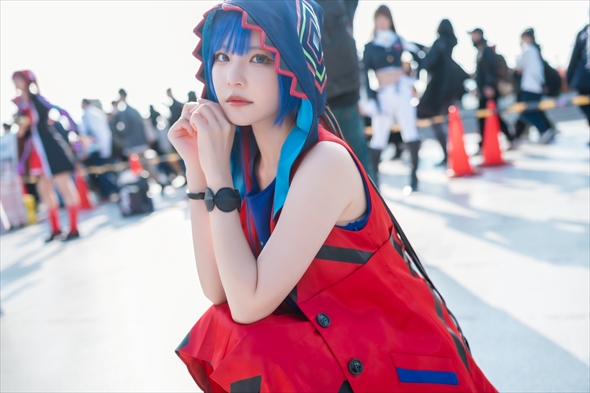 やもはちこの「KAMITSUBAKI STUDIO」ブース 理芽