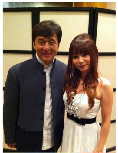 ジャッキーチェン中川翔子